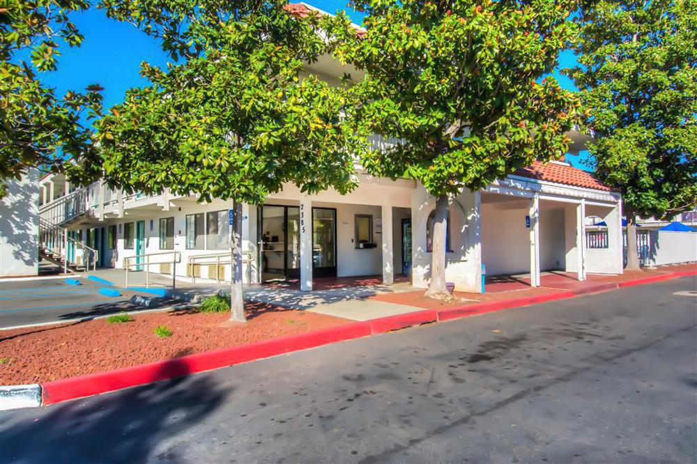 Motel 6-Redding, Ca - South Екстер'єр фото