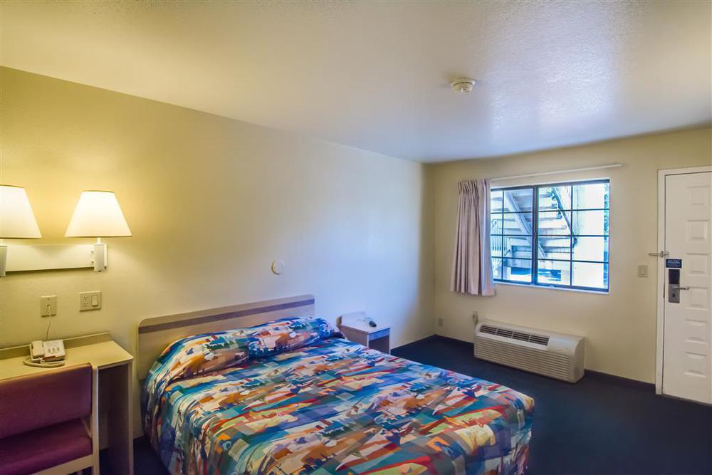 Motel 6-Redding, Ca - South Номер фото